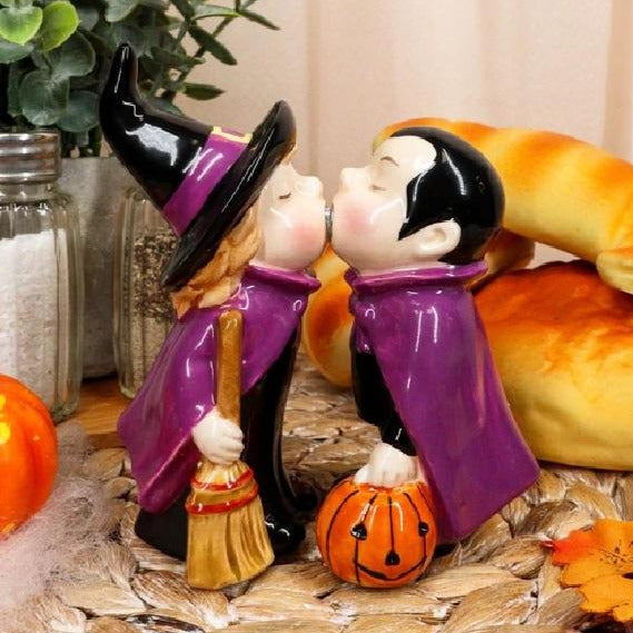 Halloween Witches Magnetic Ceramic Salt and Pepper Shakers Set (FINAL –  Bewitched Wicker